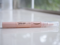 Dream Lumi™ Touch Highlighting Korrektor a Maybelline-től. Melyik korrektort válasszuk?